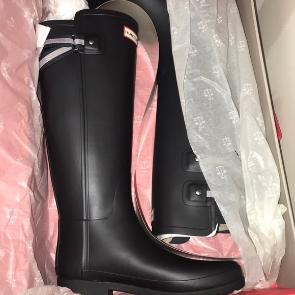 Hunter Shoes - Hunter Rainboots. New with tags. Never worn. Hunter Shoes - Hunter Rainboots. New with tags. Never worn.